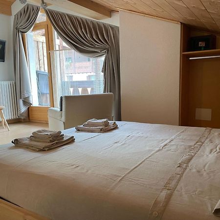 Ambassador Rooms In Bormio, Solo Camera Senza Colazione المظهر الخارجي الصورة