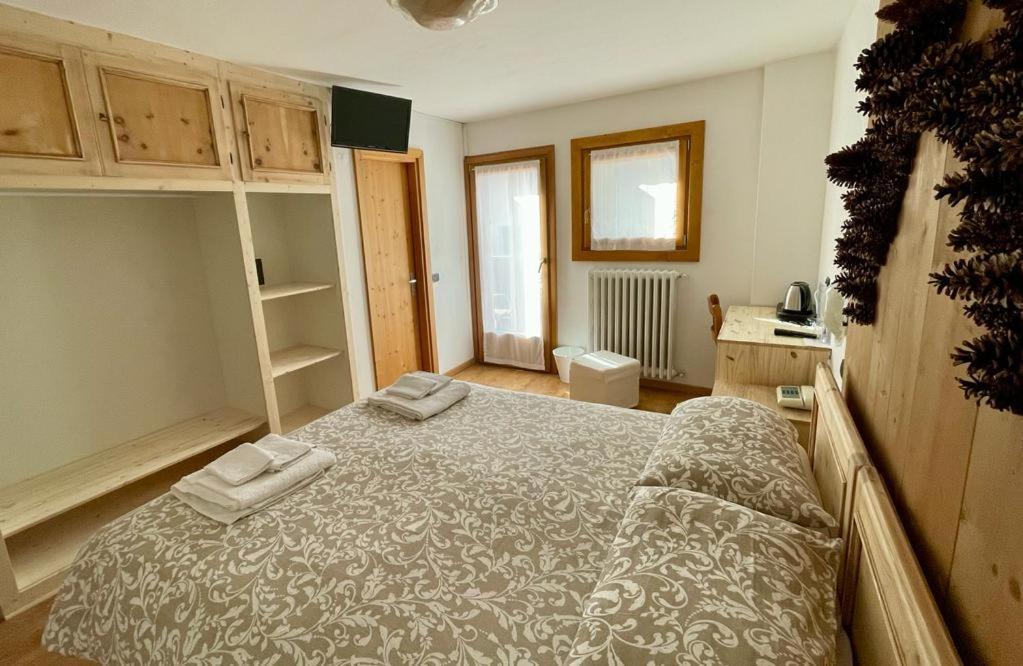 Ambassador Rooms In Bormio, Solo Camera Senza Colazione المظهر الخارجي الصورة