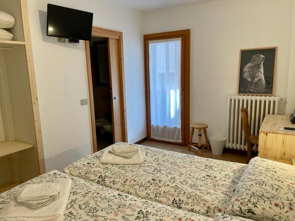 Ambassador Rooms In Bormio, Solo Camera Senza Colazione المظهر الخارجي الصورة