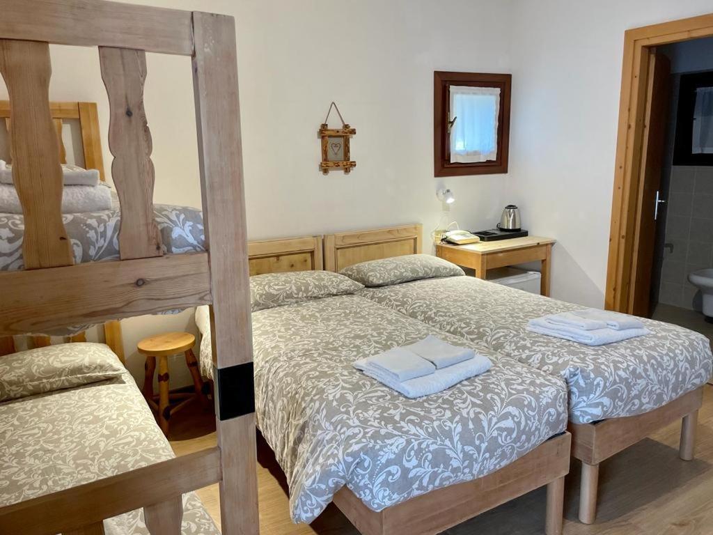 Ambassador Rooms In Bormio, Solo Camera Senza Colazione المظهر الخارجي الصورة