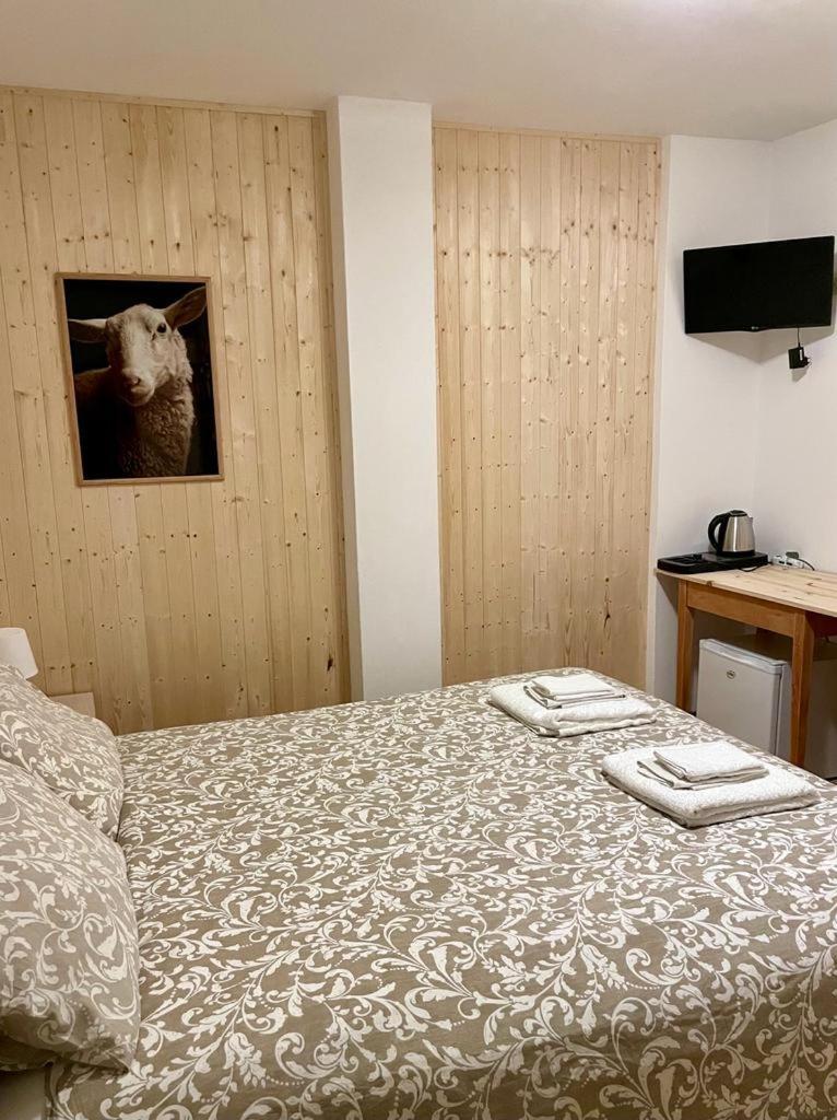 Ambassador Rooms In Bormio, Solo Camera Senza Colazione المظهر الخارجي الصورة
