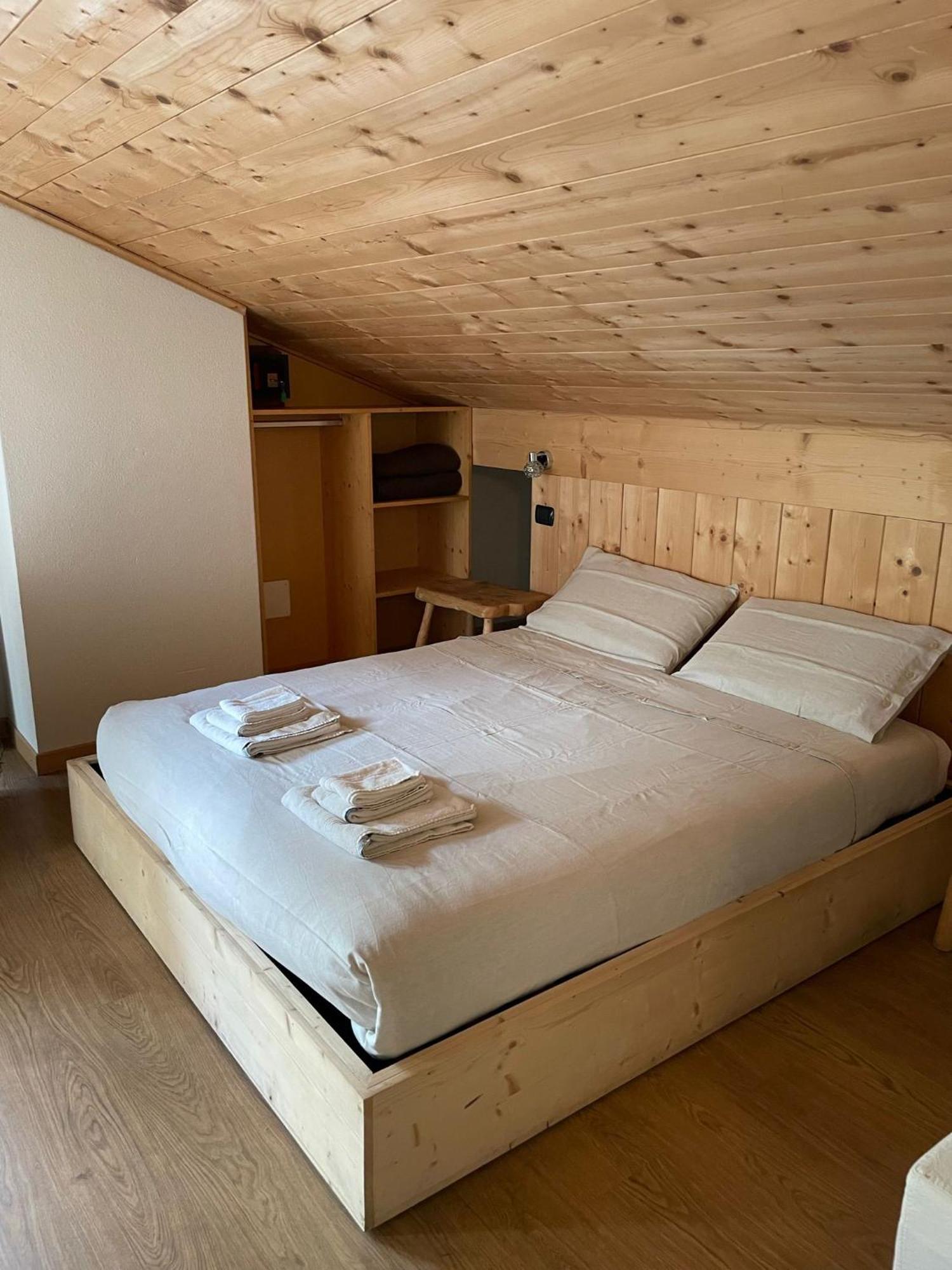 Ambassador Rooms In Bormio, Solo Camera Senza Colazione المظهر الخارجي الصورة