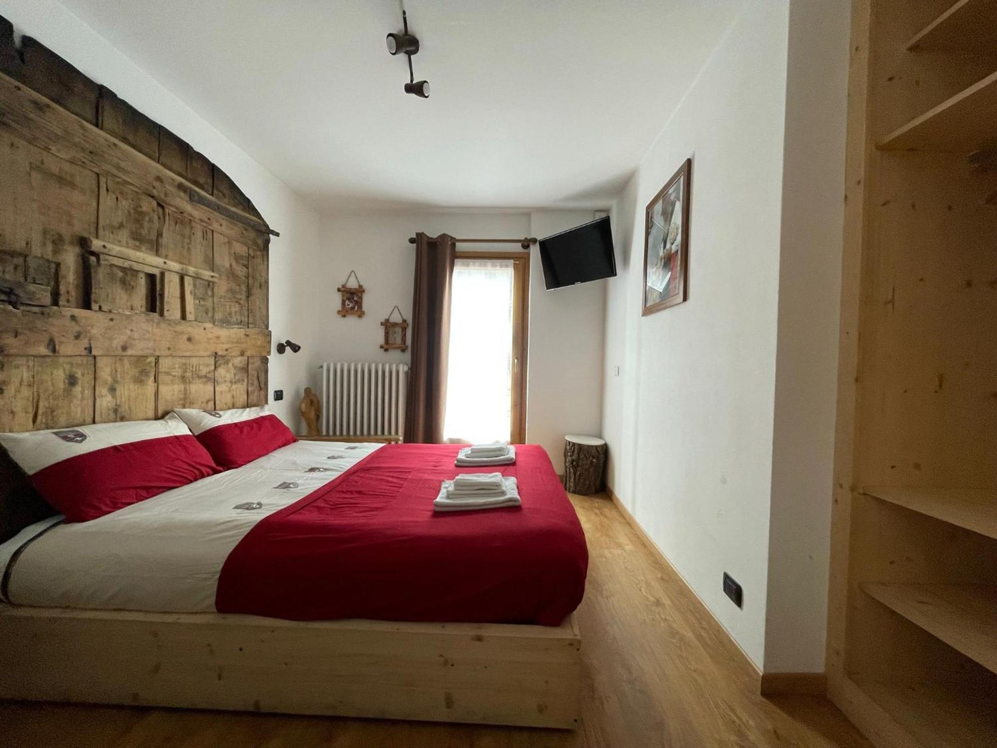 Ambassador Rooms In Bormio, Solo Camera Senza Colazione المظهر الخارجي الصورة